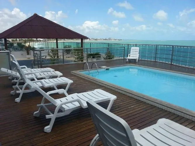 Encantador flat na praia de Manaíra