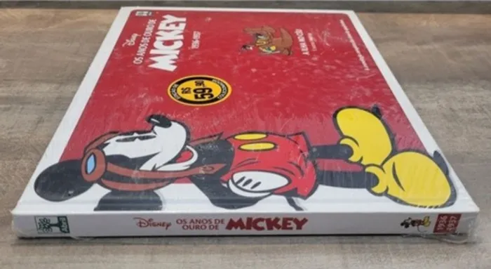 Hq Os Anos de Ouro Mickey A ilha no céu (lacrado)