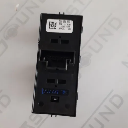 Botão quadruplo do vidro elétrico. Para: linha Volkswagen. Novo.