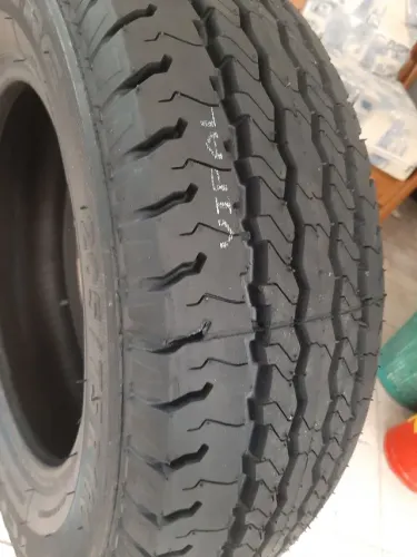 Pneu 205 70 15 Hyundai Hr Tcp Remoldado carga 8 lonas com Inmetro e Garantia 
