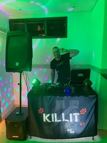 Dj para seus eventos com luz e som