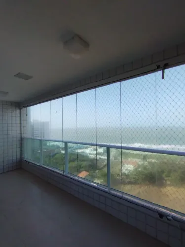 Apartamento na Ponta do Farol, Vista Mar, 155 M², 3 Suítes, Nascente