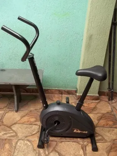 Ate 4x sem Juros - Bicicleta Ergometria Vertical Polimet - Super Conservada