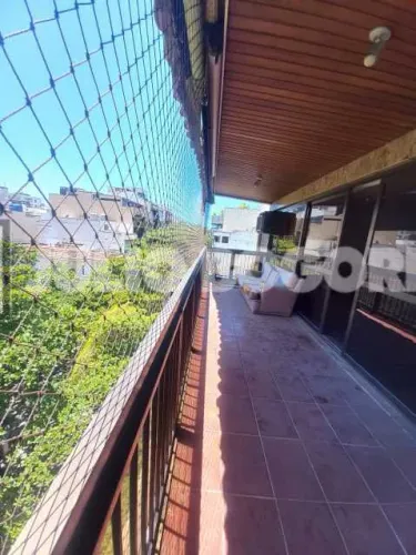 Apartamento - Padrão / Residencial / Leblon