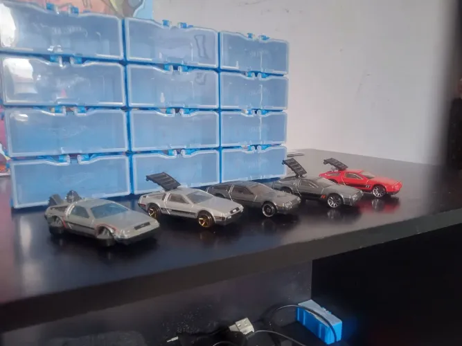Lote carrinhos DeLorean hot Wheels