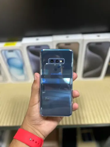 Samsung S10E 128 gb 