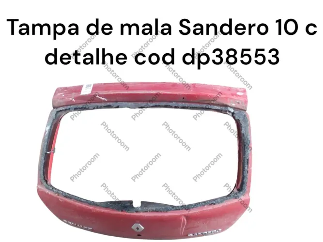 Tampa de mala renault sandero 10 c detalhe