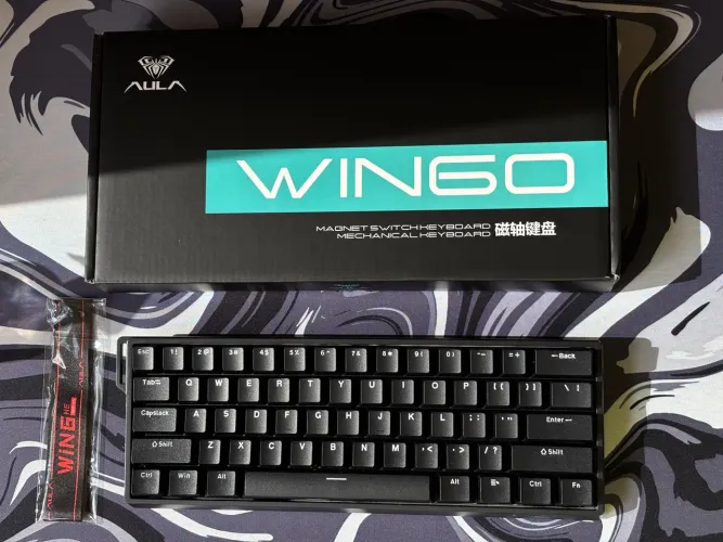 Teclado magnético AULA WIN60 - Novo!