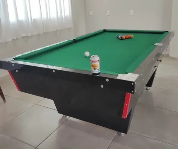 Mesa de sinuca Profissional com fichas - Imperdível - Navegantes