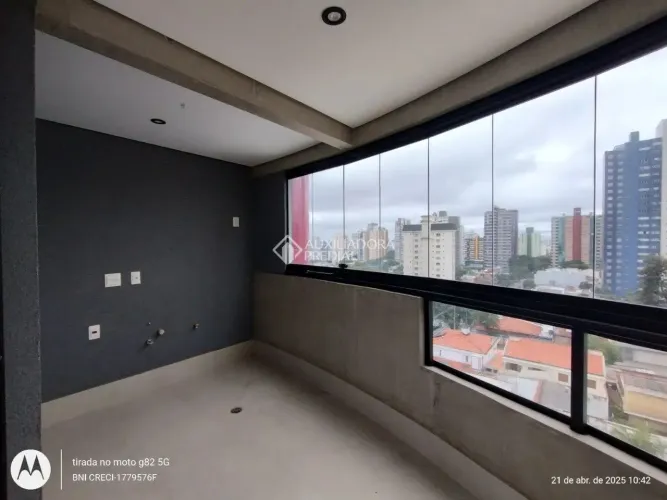 Apartamento com 2 Dormitórios, sendo 1 Suíte com Sacada; Jardim, Santo André/SP