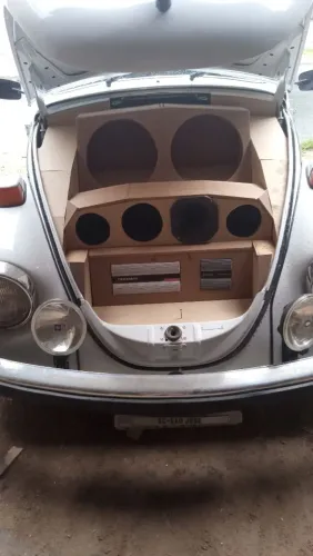 Fábrica de caixas de Som