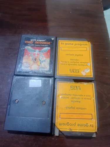 Lote de 04 Jogos de Atari 2600