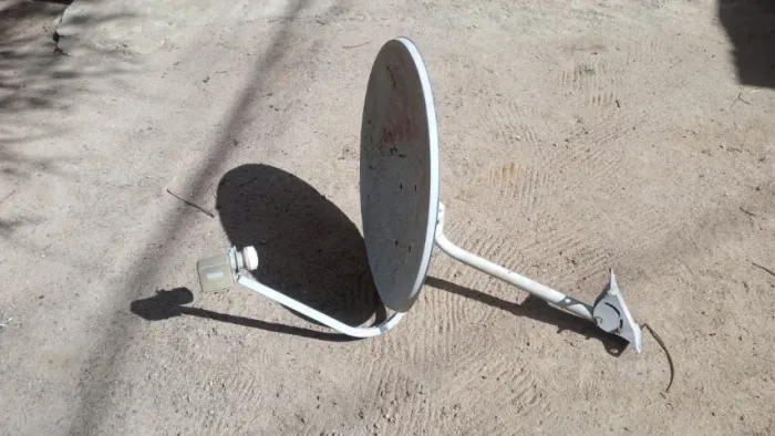 Antena parabólica