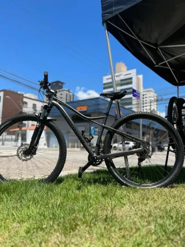 Montain Bike Specialized Fate 29 - Feminina