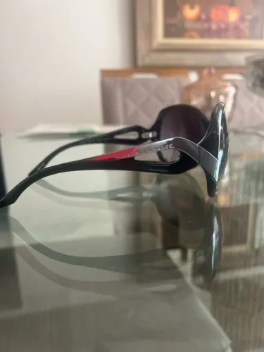 Óculos de sol Armani Exchange - comprado nos EUA