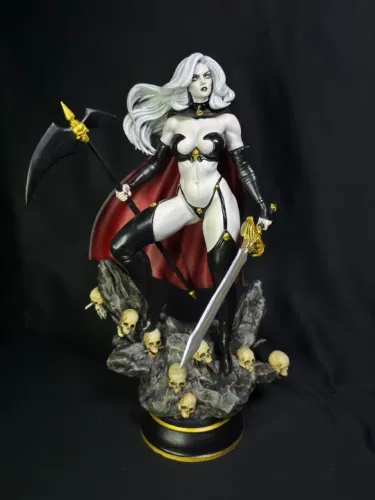 Action Figure Lady Death - 30 cm