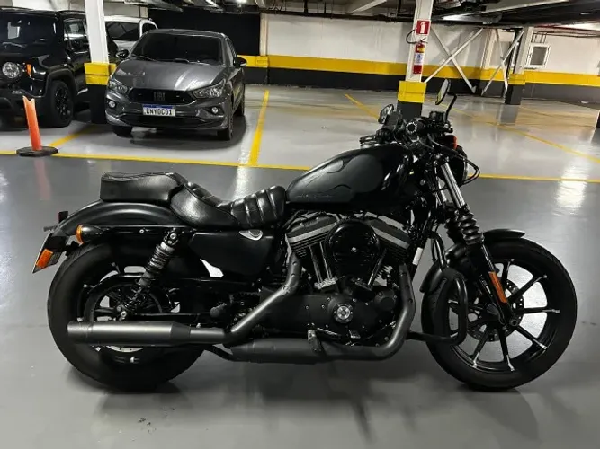 Harley-Davidson XL 883 Sportster Iron 20.000Km Estado de Zero