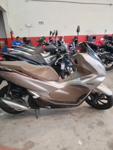 HONDA PCX 2022 DLX Vitória motors