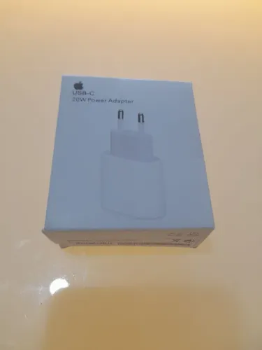 Carregador Apple 20W USB-C Original