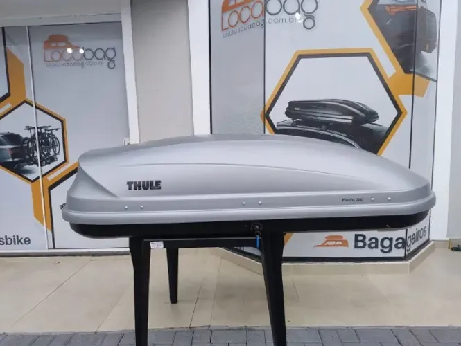 Bagageiro de Teto Thule Pacific 200 Prata 410L - Perfeito Estado!