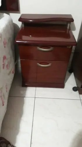 Criado mudo