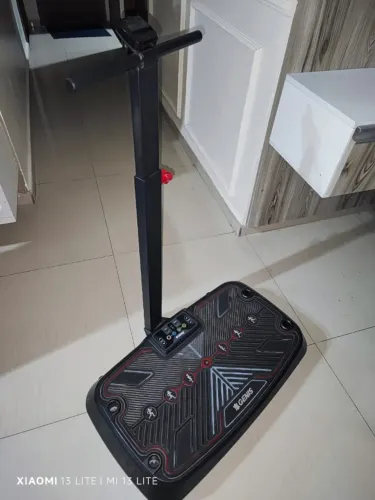 Plataforma vibratória GENIS - Malhe sem sair de casa