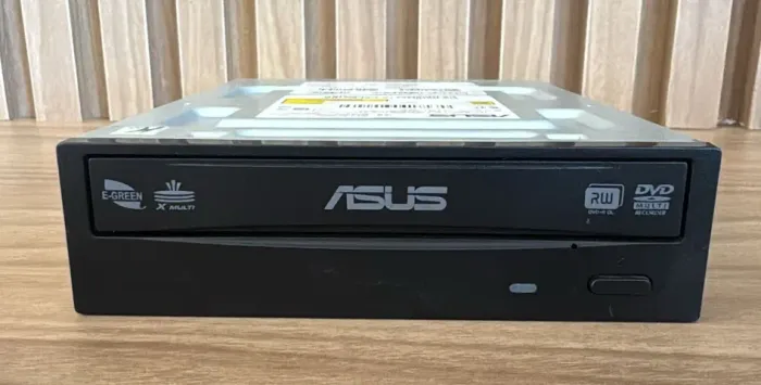 Gravador DVD ASUS 24x SATA Usado