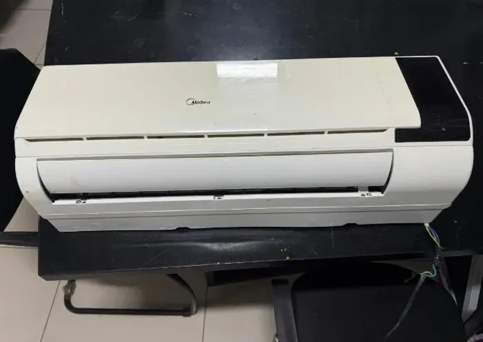 Ar Condicionado Midea para retirada de peças "Sucata"