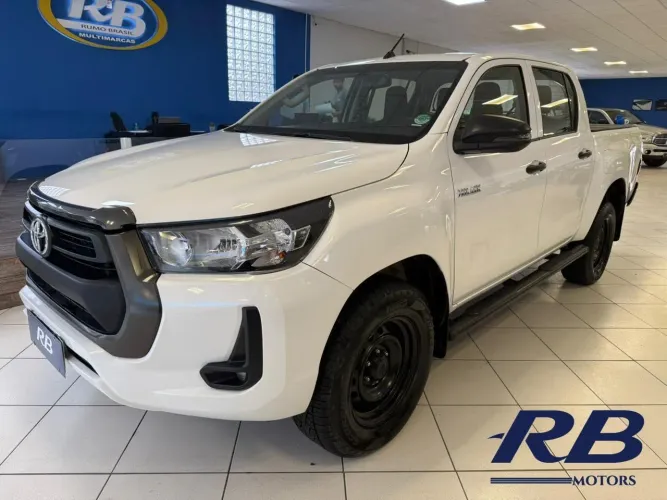 Toyota Hilux CD 4X4 2.8 Diesel Mec. 2021