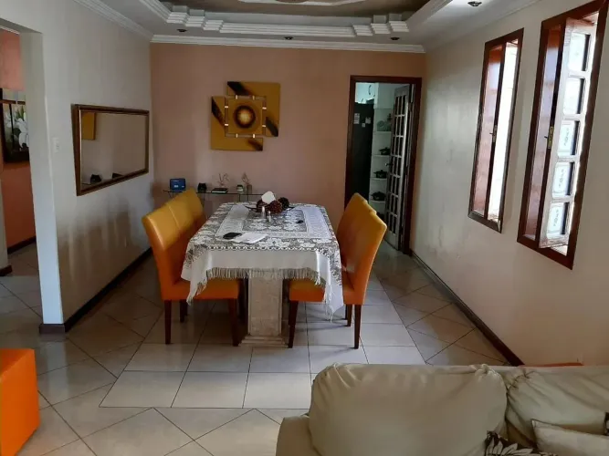 Casa em Rua Bráulio Gomes Nogueira - Tirol (Barreiro) - Belo Horizonte/MG