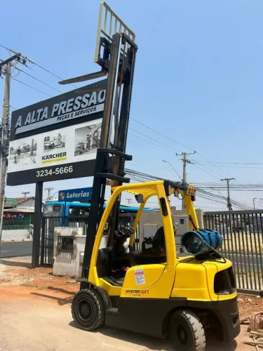 vendo empilhadeira