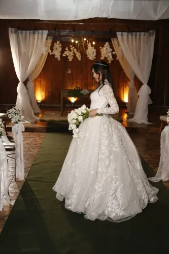 Vestido de Noiva fernando Peixoto com cristais Swarovski