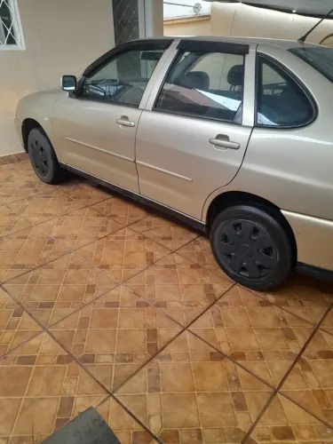Volkswagen Polo Classic/ Special 1.8 MI 2001