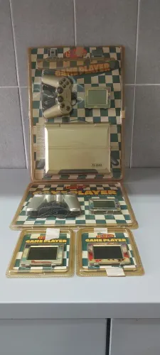 Lote de Console Retrô Portátil Genios Game Player