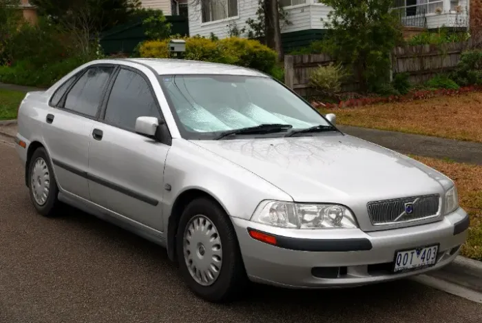 SUCATA VOLVO S40 2000-2003 PARA RETIRADA DE PEÇAS