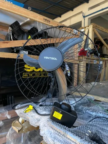 Ventiladores Ventisol de 50CM pra parede - Modelo Bivolt Novos