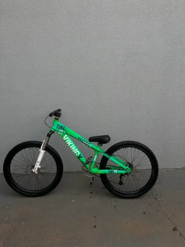 Bicicleta viking x tuff 25