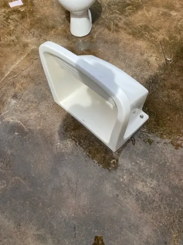 TANQUE DE LOUÇA PARA LAVAR ROUPA