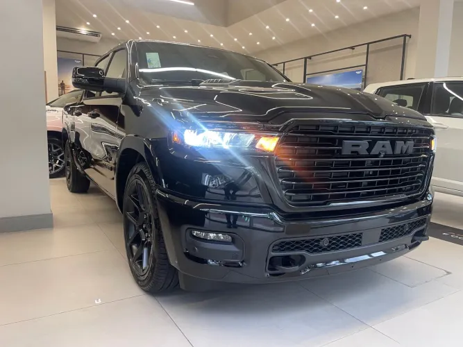 RAM 1500 LARAMIE/ NIGHT 2025 A PARTIR A PRONTO ENTREGA