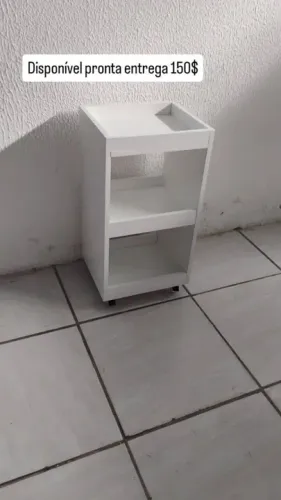 Carrinho auxiliar