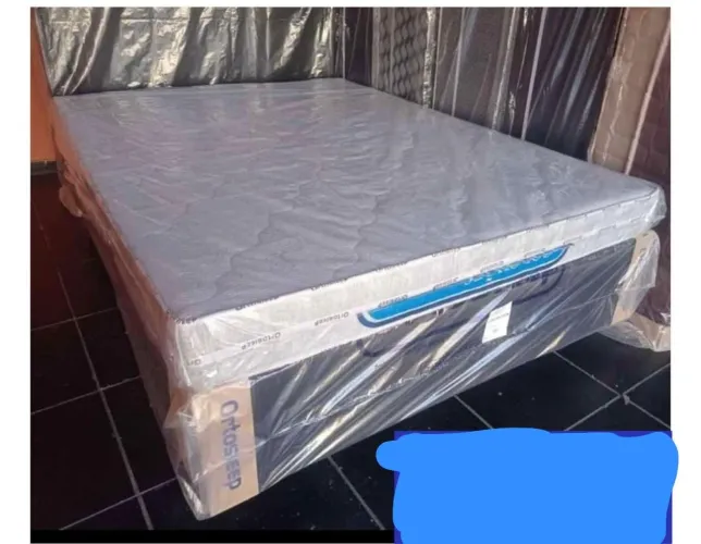 Box com colchão d33 casal