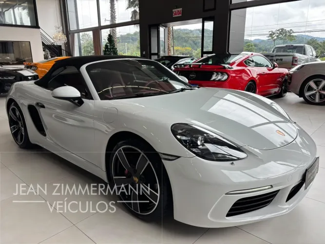 Porsche 718 Boxster T 2.0 300cv 2021