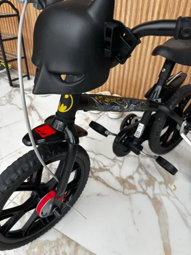 Bicicleta do Batman aro 12