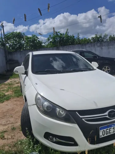 JAC J5 Sedan 1.5 16V 4P Mec. 2013