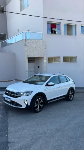 Volkswagen Nivus Highline 1.0 200 TSI Flex AUT 2021