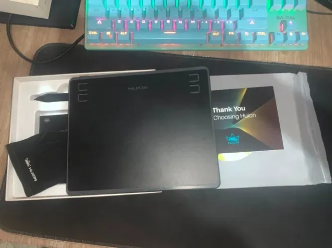 Mesa Digitalizadora Huion HS64 - Estado de Nova | Completa na Caixa
