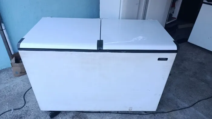VENDO FREEEZER 500 LITROS COM GARANTIA