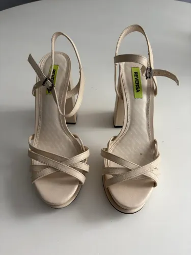 Sapato Reversa