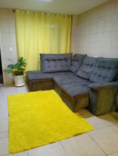 Sofá retrátil e reclinável em l