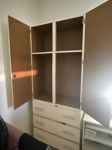Guarda roupa 